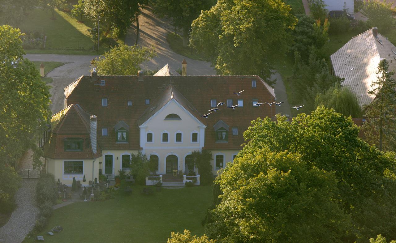Das Gutshaus Solzow Mecklenburgische Seenplatte Mueritz מראה חיצוני תמונה